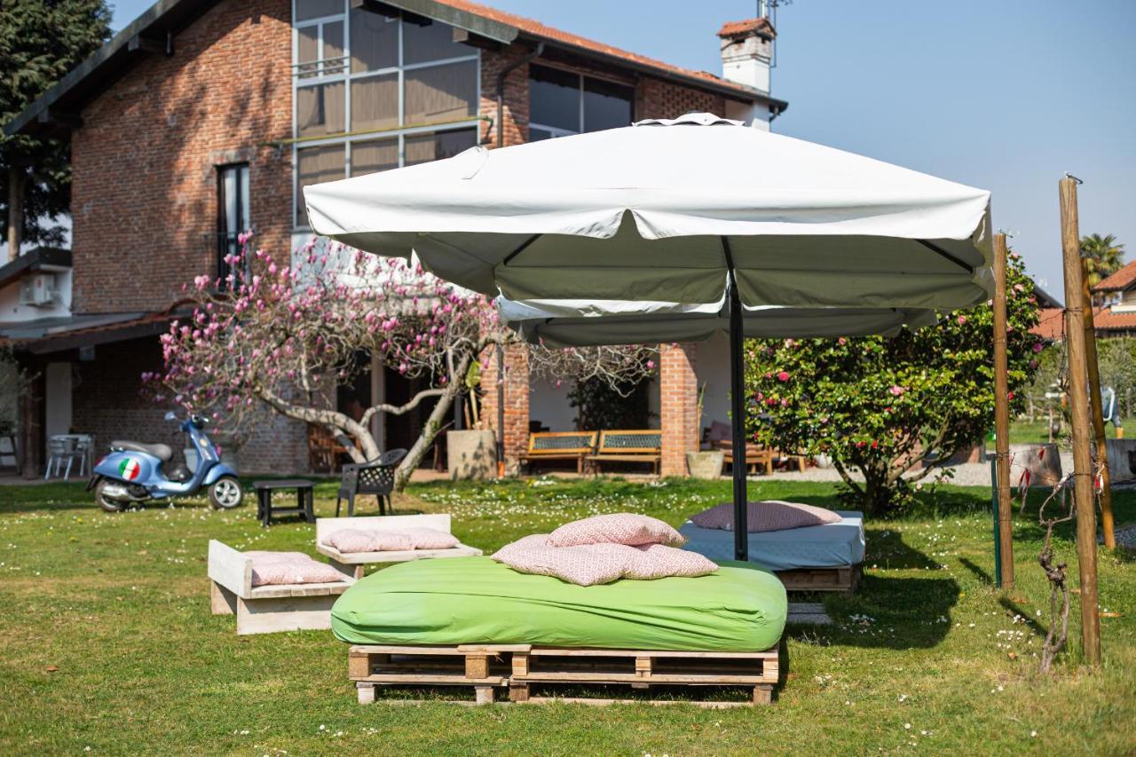 Bed and Breakfast Cascina Cattabreghetta Pombia Екстер'єр фото